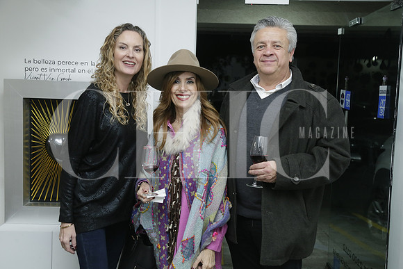 Cristina Barker, Olga Mejia y Agustin Suárez (2)