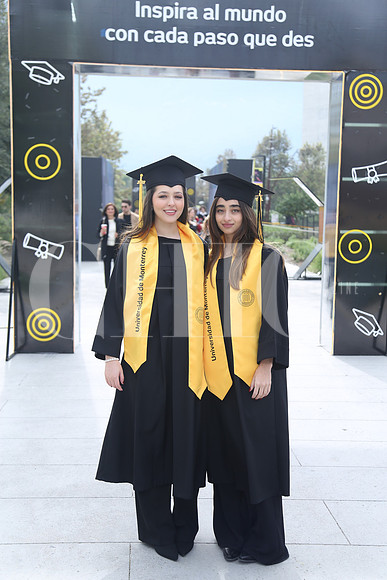 Paulina Nicolas y Silvia Valles
