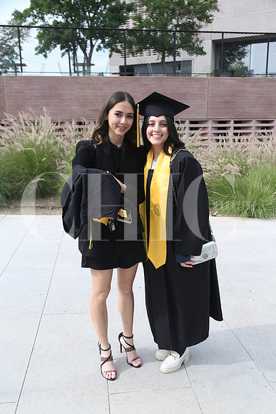 Carla Ballarta y Ana Lily González