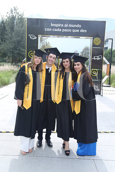 Mariana Alexander, Diego Torres, Alba García y Patricia Leos 0