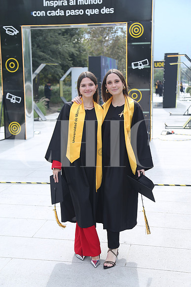 Paulina Chapa y Jesica Menderichaga