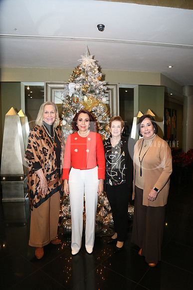 Ana Cristina Riojas, Amalia Lozano de Maiz, Alicia Barragán y María Elena Zambrano 1