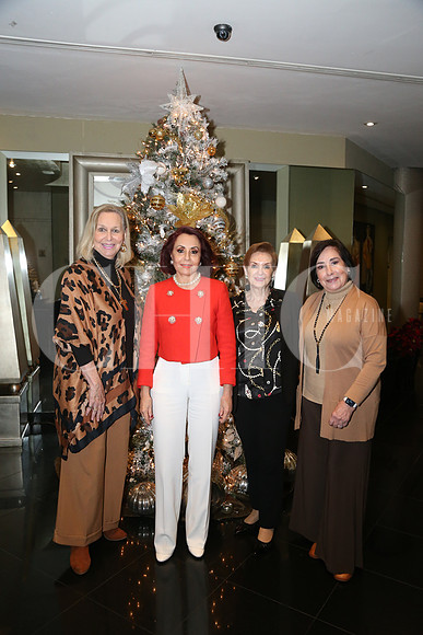 Ana Cristina Riojas, Amalia Lozano de Maiz, Alicia Barragán y María Elena Zambrano 0