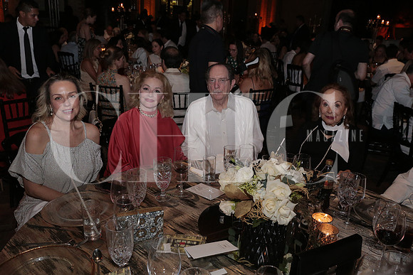 Lisa Cagnasso, Adriana Garza Morton, Fernando Santos y 1