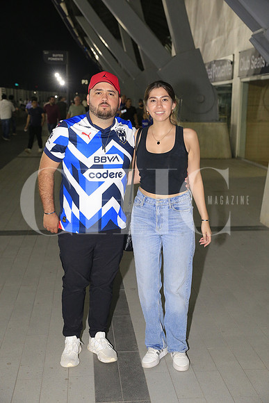 Cesar Villagomez y Ana Pau Herrera 1