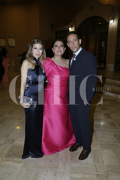 Erika Villlarreal, Marilupe Elizondo y Adrián del Castillo (2)