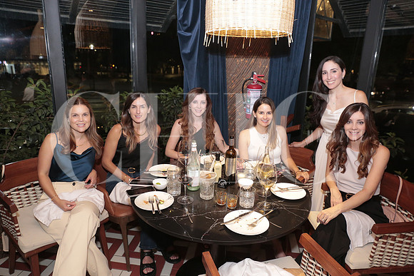 Carmina Garza, Ivette Velasco, Fernanda Treviño, Daniela Sada, Eugenia Treviño y Beatriz Villarreal 3