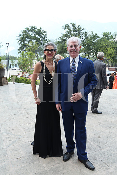 Patricia Zertuche y Carlos Zertuche 1