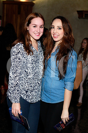 Valeria Martínez y Karen Iglesias