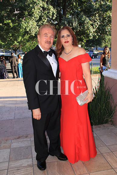 Javier Ibarra y Magaly Garza