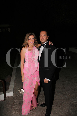 Ana María Meza de Yitani y Omar Yitani