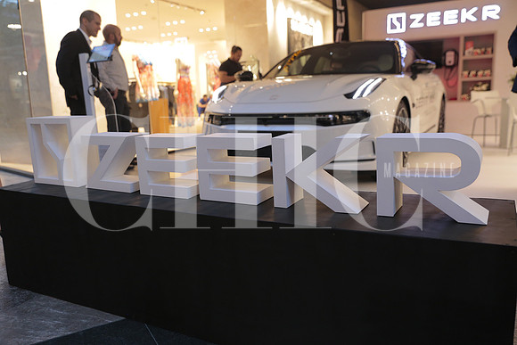 Zeekr 2