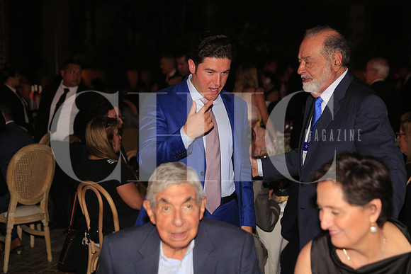 Carlos Slim y Samuel Garcia 8
