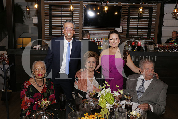Mary Saenz, Arnoldo Saenz, Alicia Garza, Armando Lozano y Magaly de Saenz 2