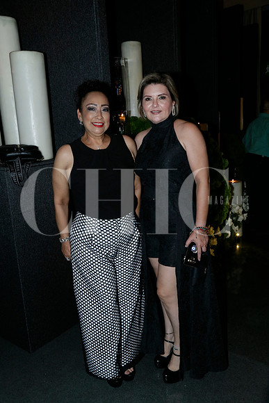 Larissa Garza y Karina Castán (2)