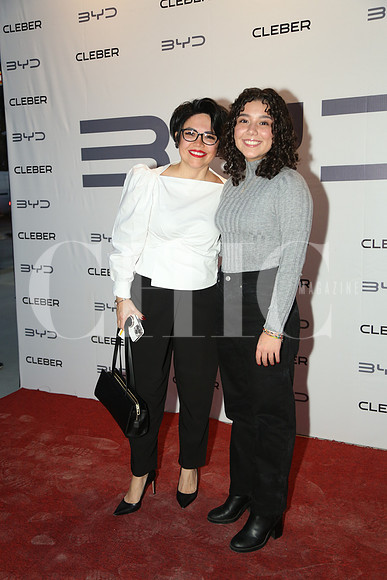 Erika Flores y Estefania Siller 0