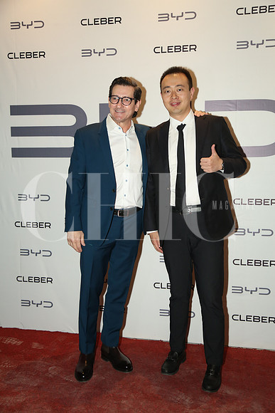 René Becerra y Ray Zou0