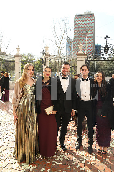 Vivian Colyer, Nayeli Coyer, Armando Guerra, Federico Colyer y Luisa Guardado 1
