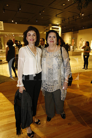 Alejandra Sada de Margáin y Graciela Alanís de Sada