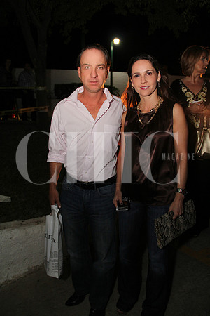 Gonzalo Garza y Melissa García de Garza
