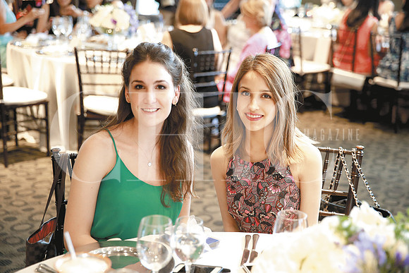 Mariana Bueno y Alejandra Garza
