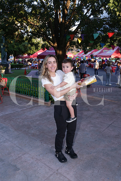 Catalina Lòpez y Gabriel López 1