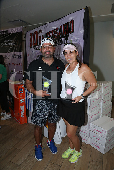 Gabriel Mojica y Liz Alonso