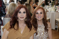 Alma Rosa Serna y MIreya Serna