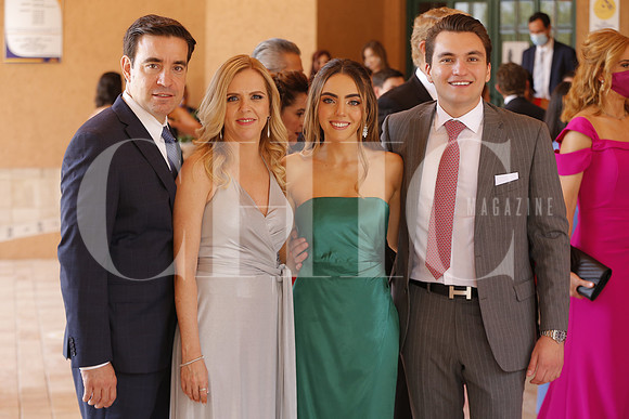 Victor Serrato, Bespina Kalionchiz, Daniela Serrato y Oscar Gutierrez