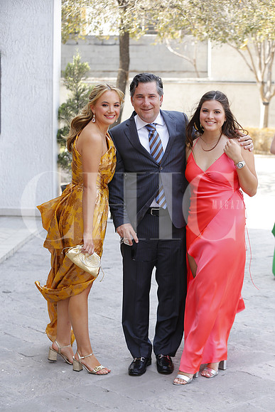 Lorenza Guajardo, Adalberto Guajardo y Jimena Guajardo