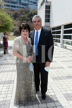Gloria Villarreal de Cantú y Antonio Cantú