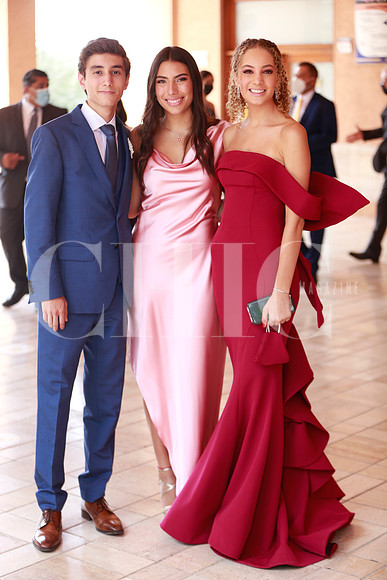 Eduardo Cantú, Paola Zambrano y  Balbina Cantu (1)