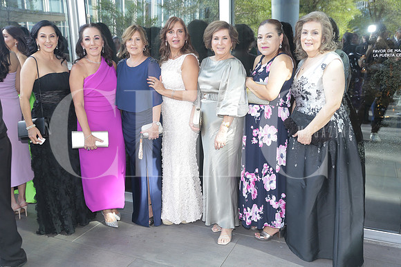 Monica Palacios, Lourdes Suarez, Ana Luisa Garza, Claudia Ruiz, Angelina Montaño, Marilu Martinez y Alejandra Gutierrez 1