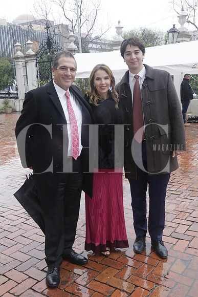 Luis Martínez, Mary Carmen de Martínez y Emilio Martínez (2)