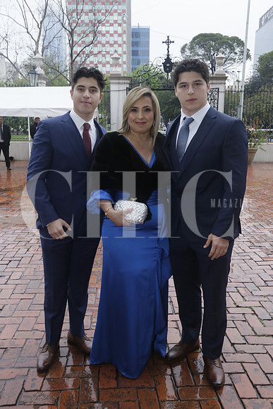 Omar García, Susy Valle de García y Andrés García (2)