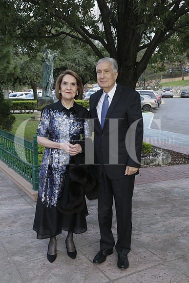 Magdalena Margain de Ramírez y David Noé Ramírez (2)