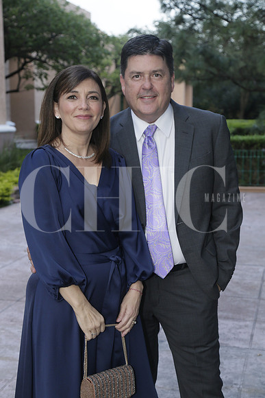 Martha Méndez de González y Salvador González
