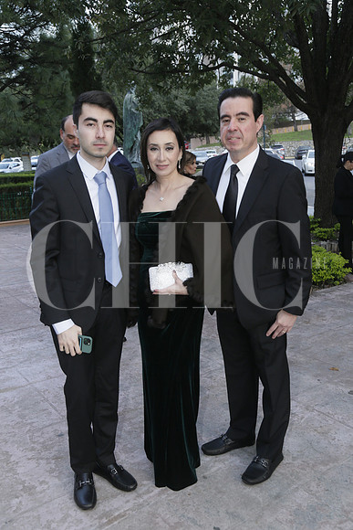 Patricio Dávila, Mariana Castillo de Dávila y carlos Dávila