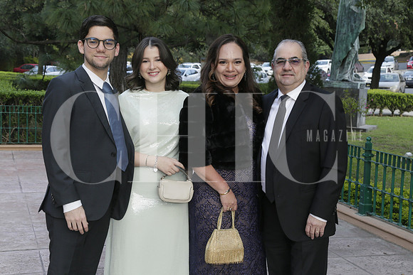 Patricio Aldape, Valeria Siller, Judith Romero de Aldape y Javier Aldape