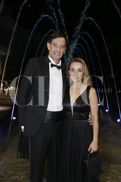 Carlos Siller y Gaby Flores de Siller