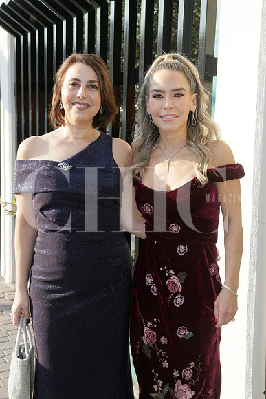 Martha María García de Martínez y Bárbara Martínez