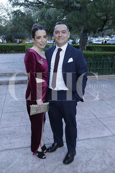 Ana Lucia Lavalle y Jonathan Valdez