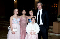 Emma Vilalta, Mariana Lozano, Anelis Porte de Vilalta, Arnau Vilalta y Mariana Porte