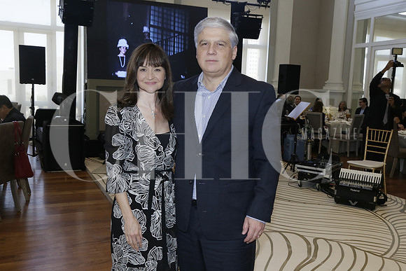 Gabriela Cantú y Héctor González