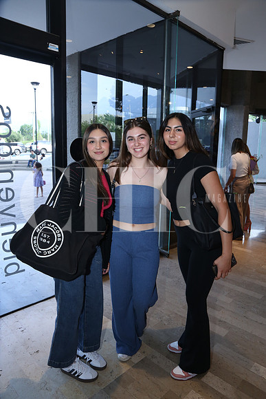 Regian Arenas, Renata Olguin y Ana Pineda