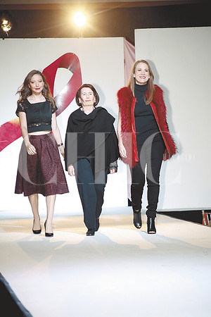 Renata Landeros, Esperanza Domínguez de Garza,  Alejandra Garza de Landeros-2