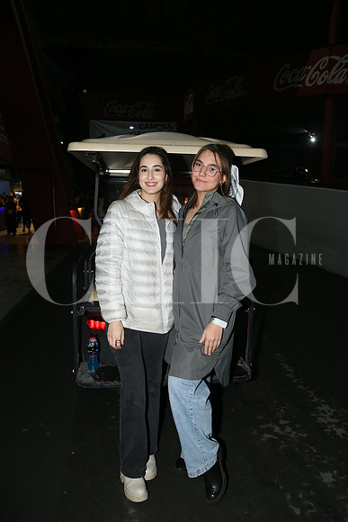 Roberta Cuesta y Paloma Otero