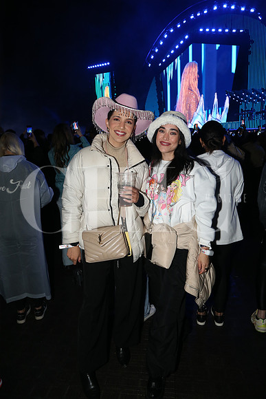 Andrea Álvarez y Ana Arrambide