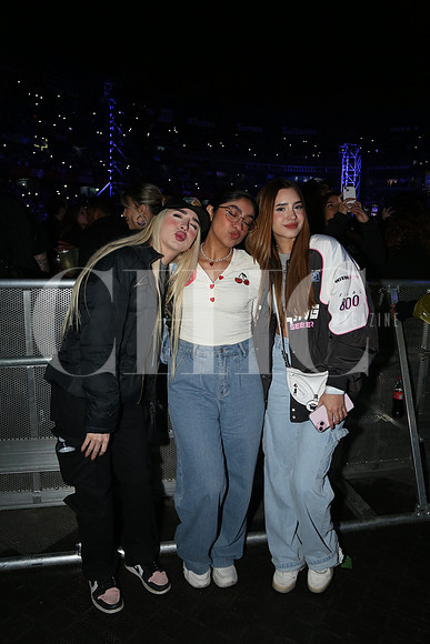 Ana Danieli, Ana de la Rosa y Domelipa 0