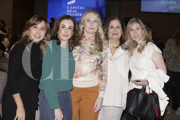 Edwina Colyer, Alejandra Rivera, Adriana Ibarra, Ana Lucia Rodriguez y Ana Cecilia Ibarra 1